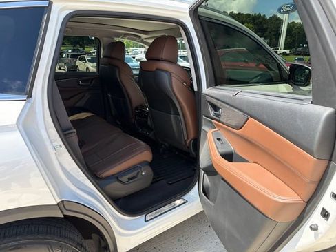 Used 2023 Acura MDX SH-AWD w/ Advance Package image 36