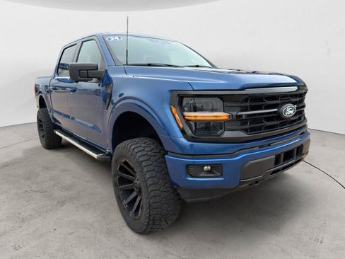 Used 2024 Ford F150 XLT AWD/4WD image 3