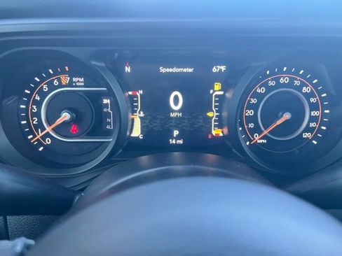 New 2025 Jeep Gladiator Sport AWD/4WD image 11