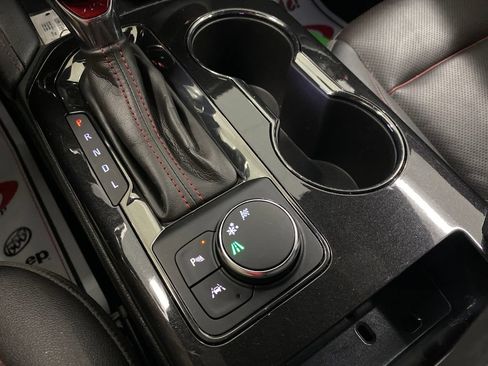 Used 2021 Chevrolet Blazer RS FWD image 22