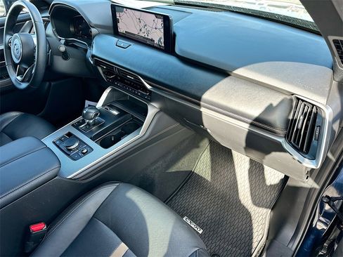 Used 2024 MAZDA CX-90 3.3 Turbo S w/ Premium Package image 32