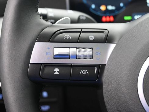 Used 2025 Hyundai Sonata Limited image 14