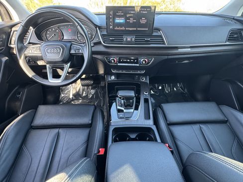 Used 2024 Audi Q5 2.0T Premium w/ Convenience Package image 32