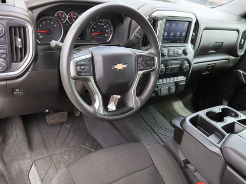 Certified 2022 Chevrolet Silverado 2500 LT AWD/4WD image 12