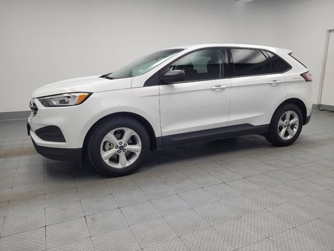 Used 2020 Ford Edge SE FWD image 2