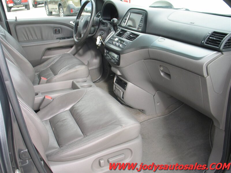 Used 2010 Honda Odyssey Touring image 22