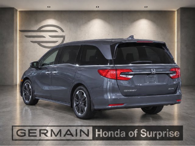 Used 2024 Honda Odyssey Elite image 4