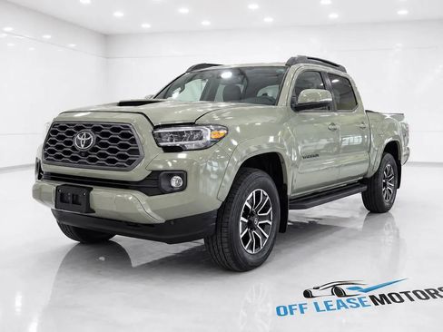 Used 2023 Toyota Tacoma TRD Sport w/ TRD Premium Sport Package AWD/4WD image 1