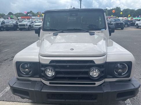 Used 2025 INEOS Grenadier AWD/4WD image 3
