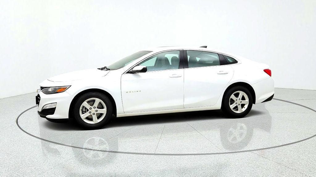 Used 2022 Chevrolet Malibu LS w/ Driver Confidence Package FWD image 8