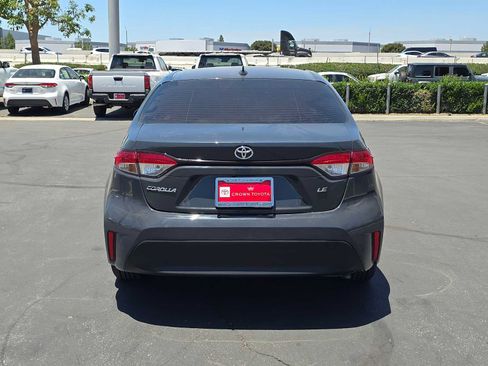 Used 2024 Toyota Corolla LE FWD image 4