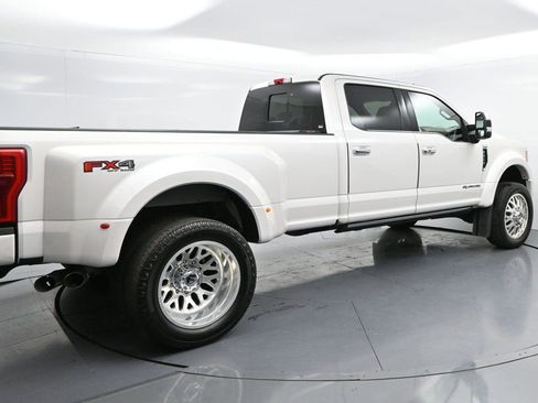 Used 2019 Ford F450 Platinum w/ Platinum Ultimate Package AWD/4WD image 7