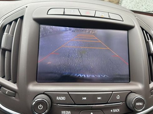Used 2014 Buick Regal Premium image 24