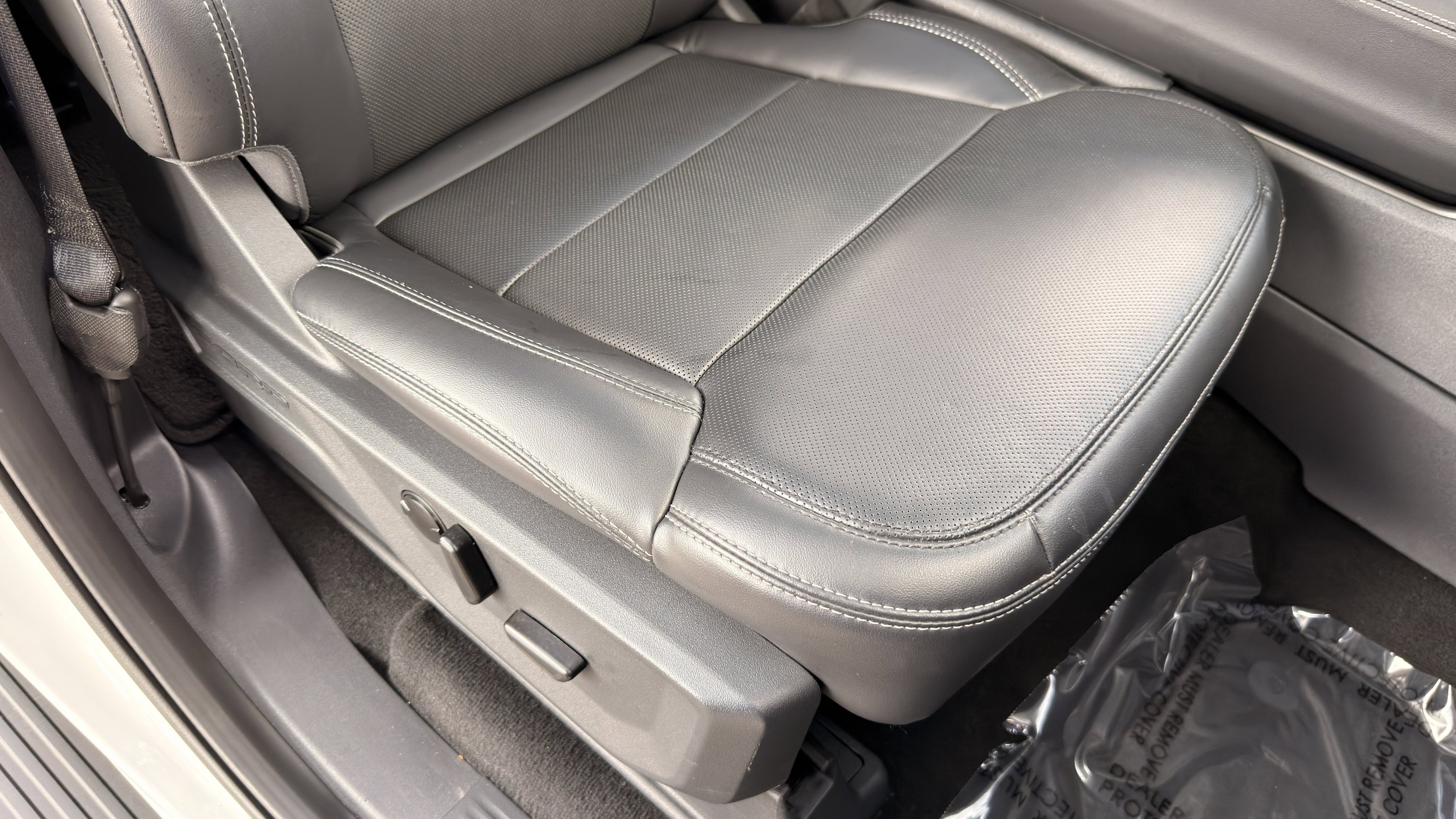 Used 2025 Ford Expedition Platinum AWD/4WD image 67