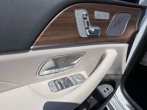 New 2026 Mercedes-Benz GLE 350 4MATIC image 12