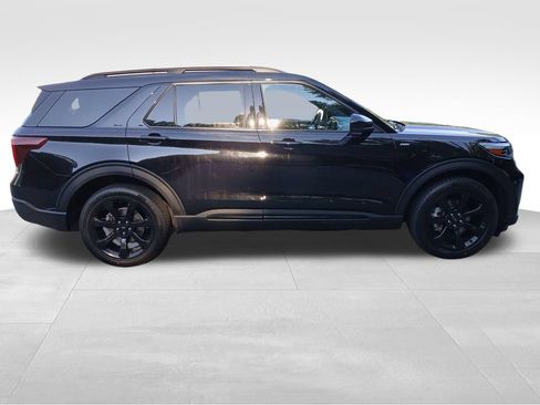 Used 2023 Ford Explorer ST-Line w/ Class IV Trailer Tow Package AWD/4WD image 7