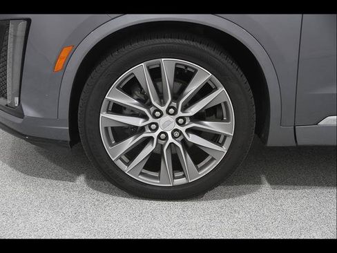 Used 2021 Cadillac XT6 Sport AWD/4WD image 24