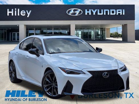 Used 2025 Lexus IS 350 F Sport w/ Navigation Package RWD image 2