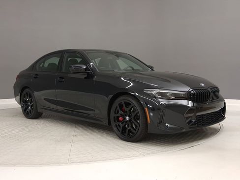 New 2026 BMW 330i Sedan w/ M Sport Package image 5