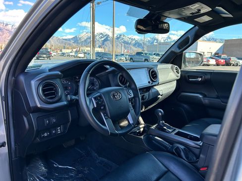 Certified 2023 Toyota Tacoma TRD Sport w/ TRD Premium Sport Package image 10