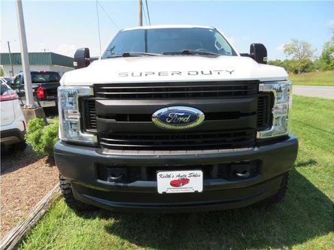 Used 2019 Ford F350 XL w/ Power Equipment Group AWD/4WD image 12