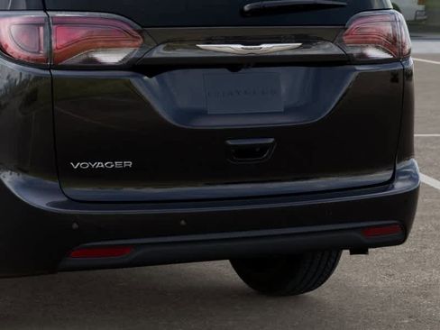 New 2026 Chrysler Voyager LX image 13
