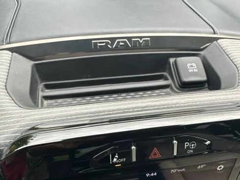 Used 2021 RAM 1500 Limited AWD/4WD image 29