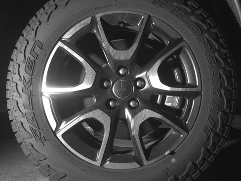 Used 2025 Jeep Compass Trailhawk AWD/4WD image 13