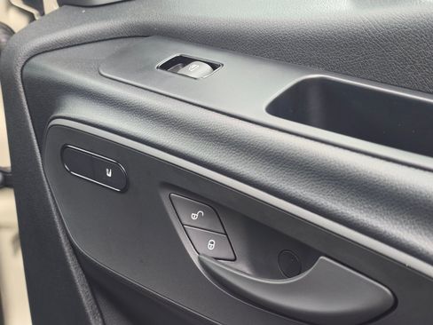 New 2026 Mercedes-Benz Sprinter 2500 image 24