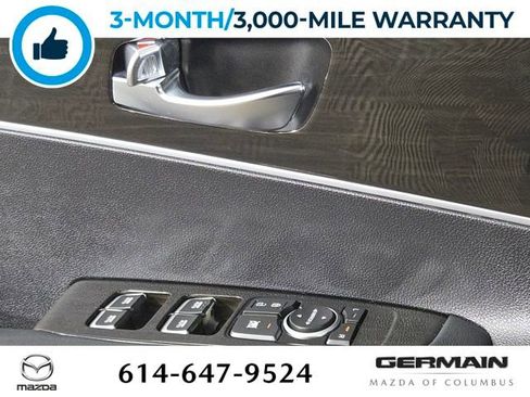 Used 2019 Kia Sorento LX image 26