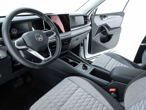 New 2026 Volkswagen Tiguan S image 19