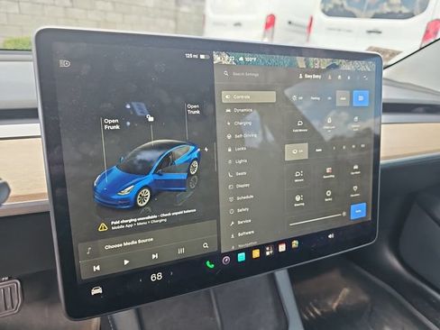 Used 2022 Tesla Model 3 RWD image 15