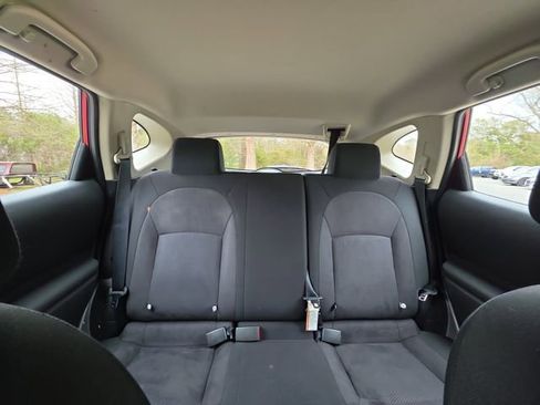 Used 2011 Nissan Rogue S image 27