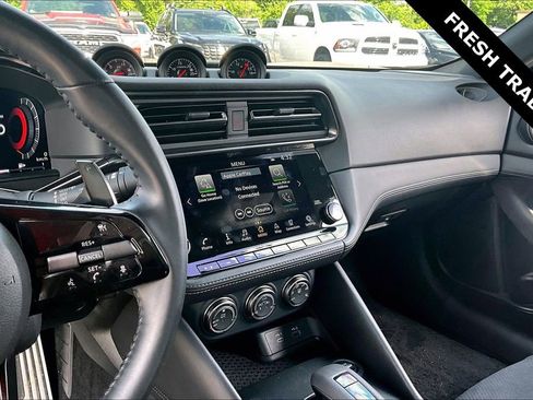 Used 2024 Nissan Z Performance w/ Floor Mat Package RWD image 9