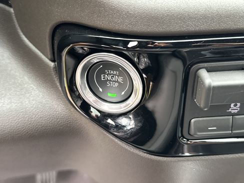 New 2026 Chevrolet Silverado 2500 LTZ w/ LTZ Convenience Package image 24