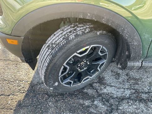 New 2025 Ford Bronco Sport Outer Banks w/ Outer Banks Tech Package+ image 11