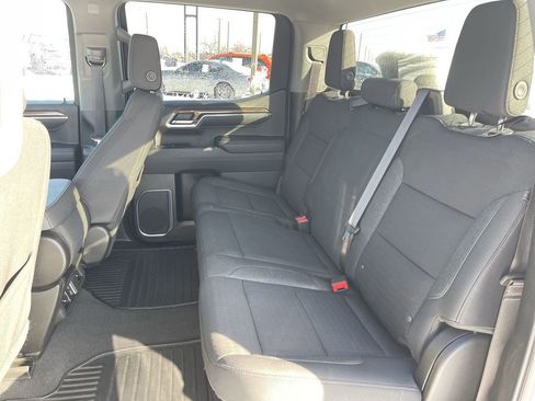 Used 2024 Chevrolet Silverado 1500 LT image 21