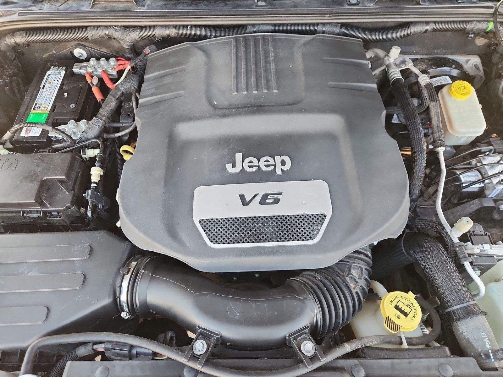 Used 2017 Jeep Wrangler Unlimited Rubicon w/ Connectivity Group AWD/4WD image 26