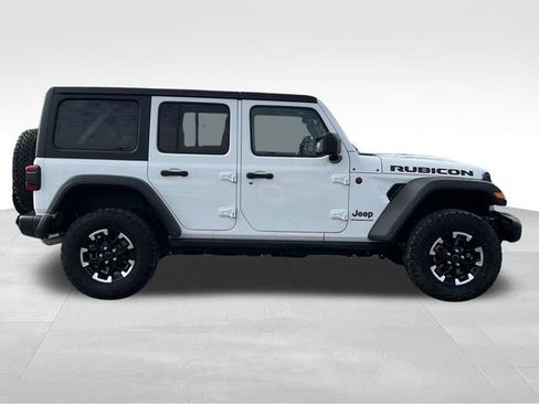 Used 2025 Jeep Wrangler Rubicon image 8