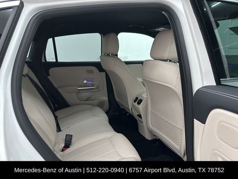 Certified 2025 Mercedes-Benz GLA 250 image 26