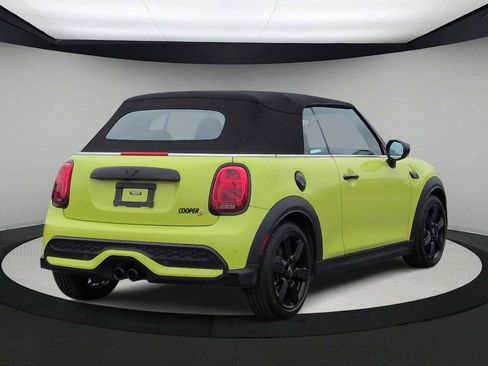 Certified 2024 MINI Cooper S image 8