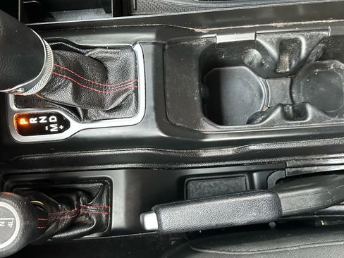 Used 2020 Jeep Wrangler Unlimited Rubicon w/ LED Lighting Group image 21