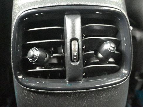 Used 2020 MINI Cooper Clubman S image 16