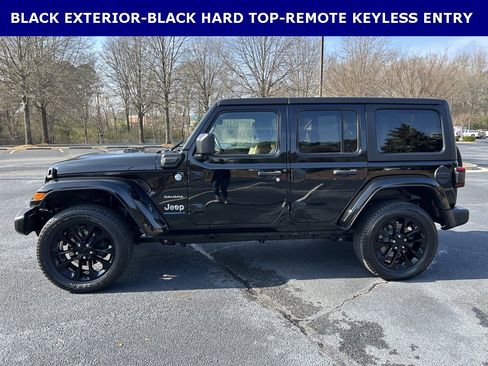 Used 2023 Jeep Wrangler Unlimited Sahara w/ Cold Weather Group image 7