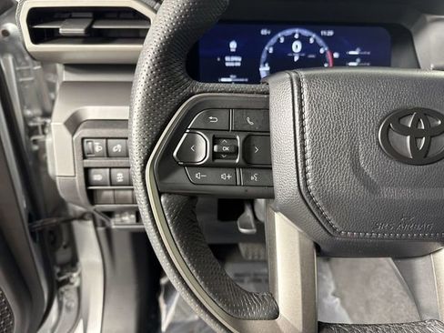 Used 2024 Toyota Tacoma TRD Off-Road AWD/4WD image 13