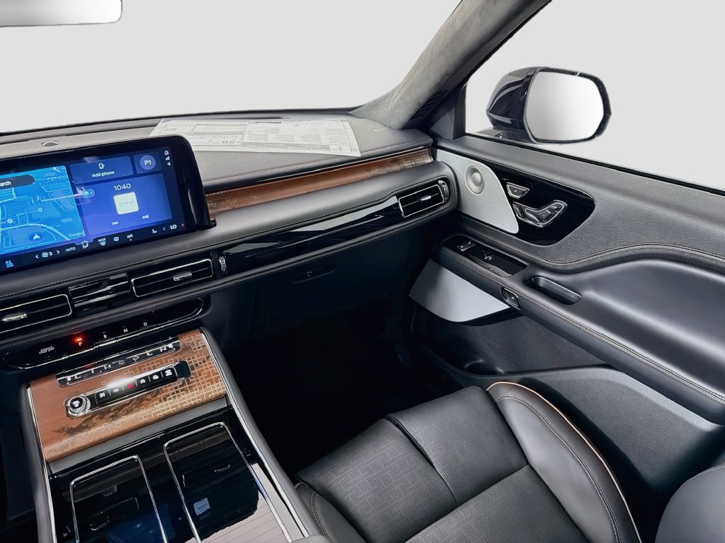 New 2026 Lincoln Aviator Black Label w/ Dynamic Handling Package AWD/4WD image 25