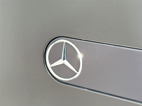 Used 2023 Mercedes-Benz G 550 image 39