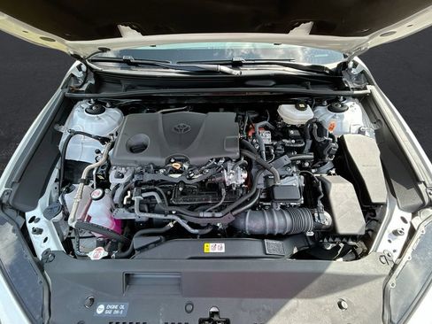 Used 2025 Toyota Camry LE w/ Convenience Package FWD image 33