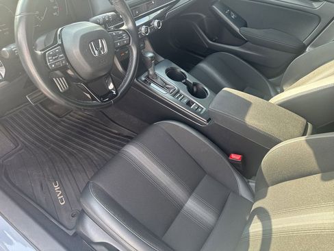 Used 2024 Honda Civic Sport image 13