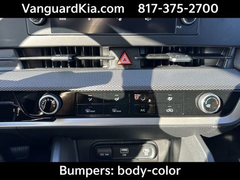 Certified 2025 Kia Sportage LX image 19